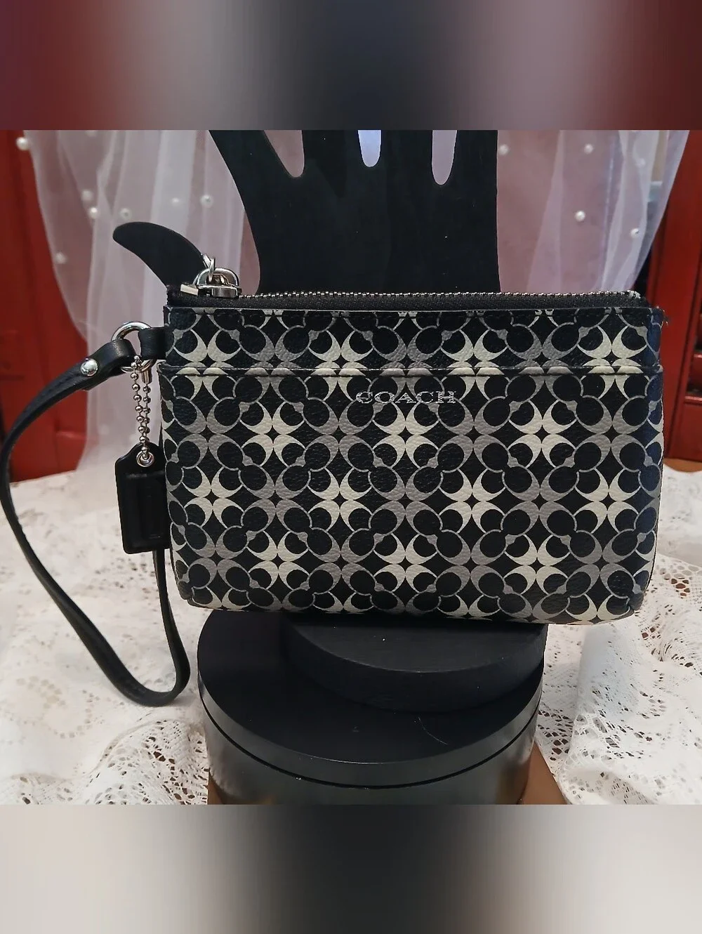 Coach Black & Cream Signature Pattern Wristlet